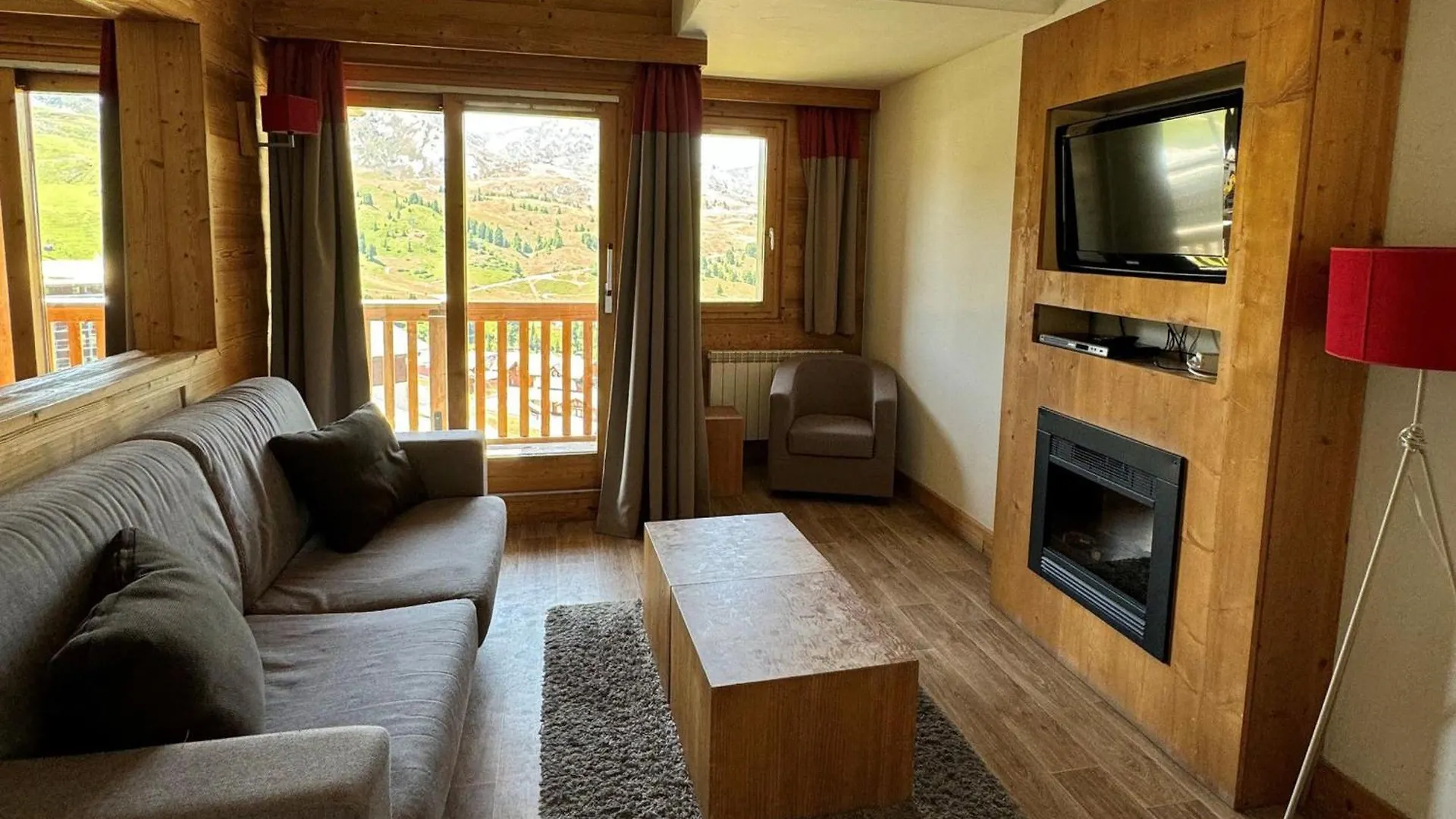 Appartement 3P, Piscine Chauffee, Animaux Admis, Pieds Des Pistes - Fr-1-181-2819 La Plagne-Tarentaise Apartment